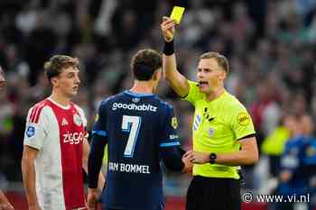 Verhitte Ajax-PSV valt op in buitenland: 'Brute overtreding zorgt voor chaos'