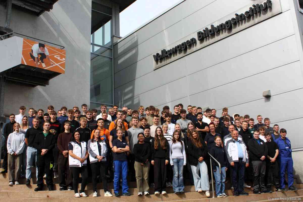 150 Jugendliche starten Ausbildung an Volkswagen-Bildungsinstitut