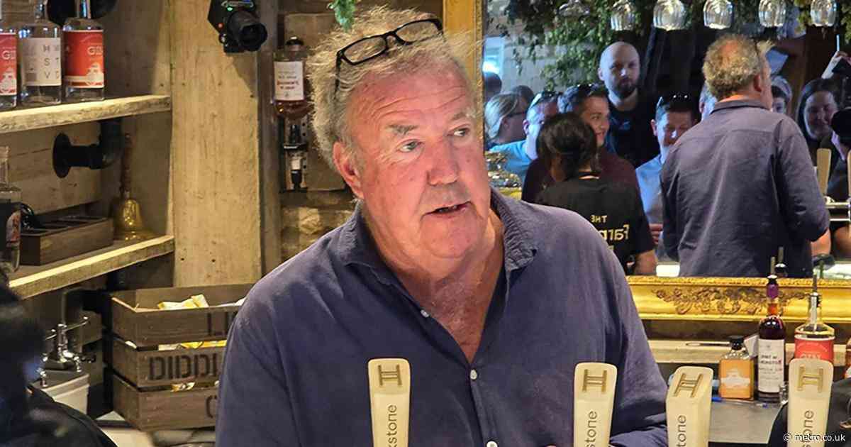 Former prime minister drinks at Jeremy Clarkson’s pub with strict politician ban