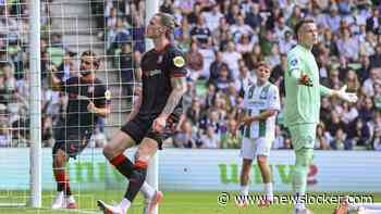 FC Twente pakt dankzij knappe goal Wout Weghorst punt bij FC Groningen