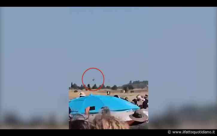 Jet si schianta durante un’esibizione a nord di Atene: morti i due piloti. Il video dell’incidente