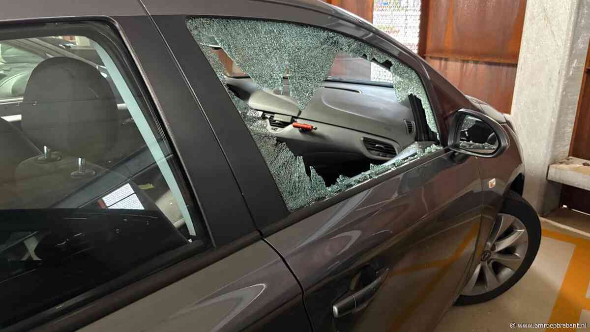 Meer dan twintig auto's vernield in Tilburgse parkeergarage: Belg opgepakt