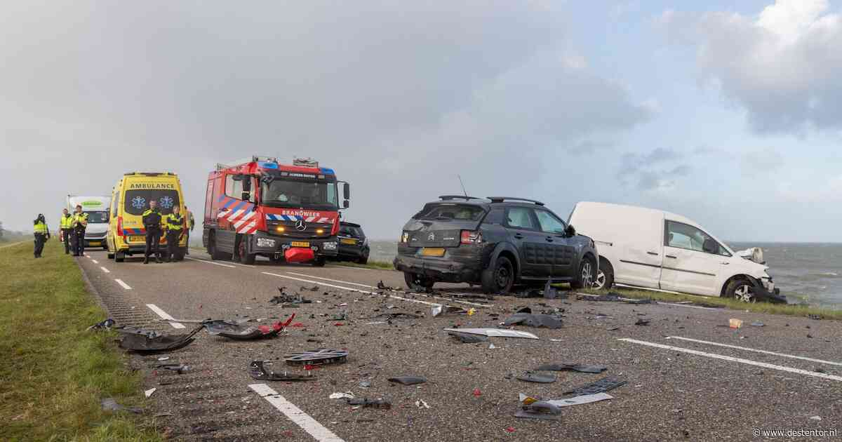 Ze rijdt elke dag op deze dijk, maar deze keer gaat het flink mis: ‘Ogen onvoldoende op de weg gehad’