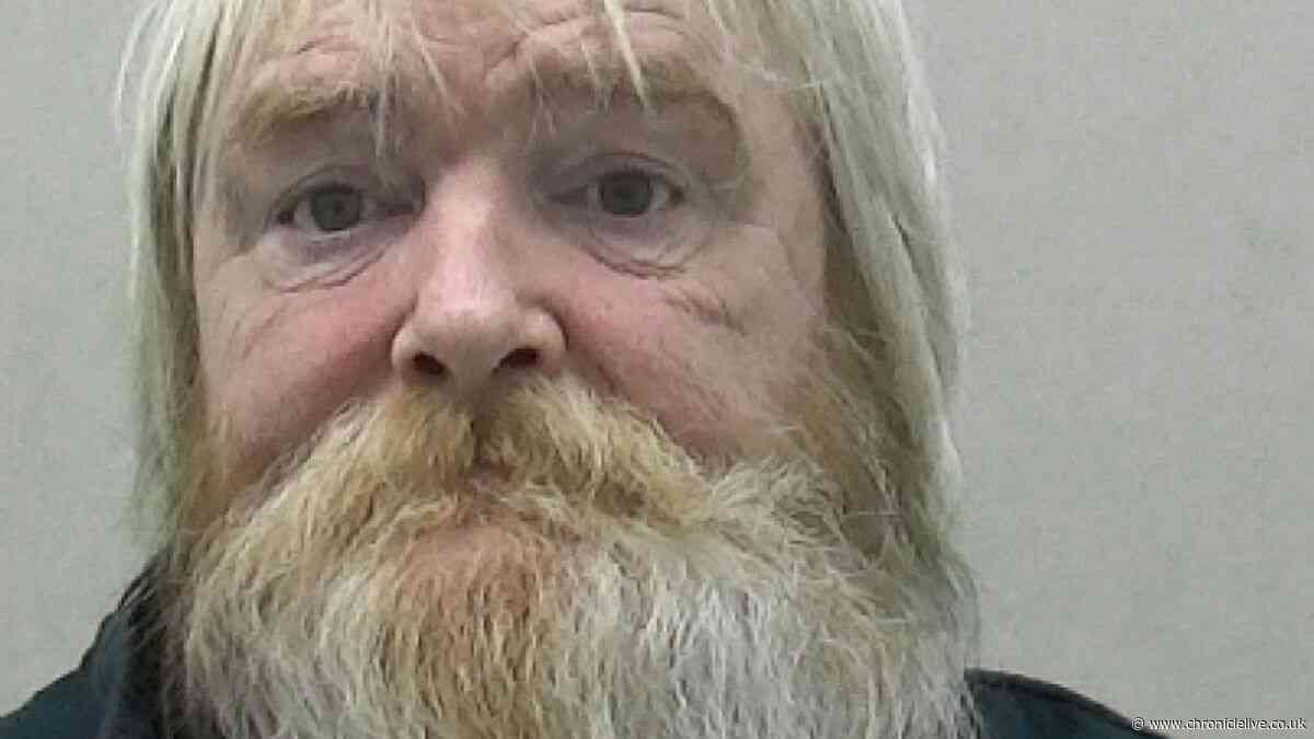 Newcastle flasher with 86 previous convictions breached sex offences order on Metro