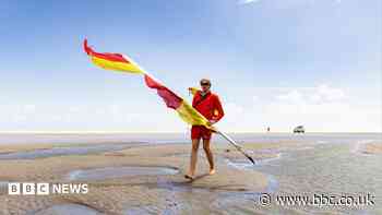 Safety warning as lifeguards to pause for winter