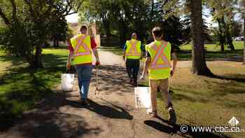 Lloydminster removes downtown benches to curb impacts of 'social disruption,' improve public safety