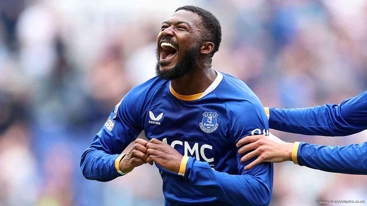 Everton player ratings as hero Ainsley Maitland-Niles and Tyrique George 9/10 in Manchester United draw
