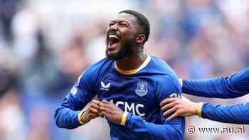 Manchester United grijpt naast zege door prachtgoal Everton in laatste minuut