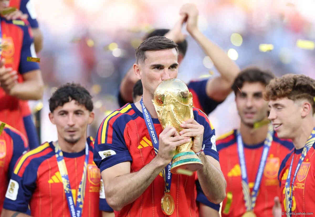 ‘Why not dream about it’ – PSG midfielder Fabián Ruiz on chances of winning the Ballon d’Or