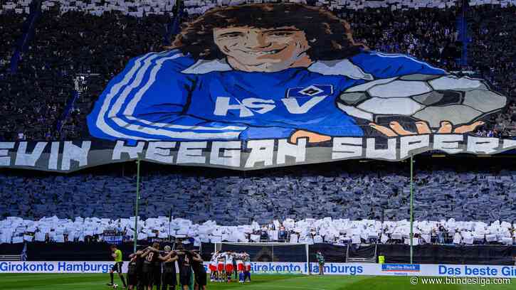 Hamburg fans honour Kevin Keegan ahead of Mainz encounter