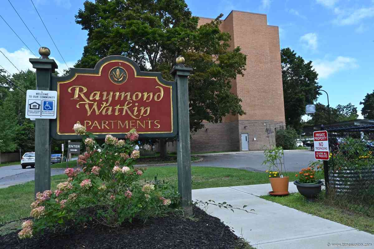 Residents temporarily displaced from Saratoga Springs complex by activated sprinkler