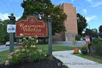 Residents temporarily displaced from Saratoga Springs complex by activated sprinkler