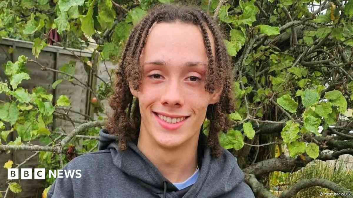 Teenager reaches national beatboxing finals