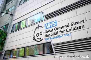 Great Ormond Street hospital ‘falling apart’ as power cut halts children's surgery
