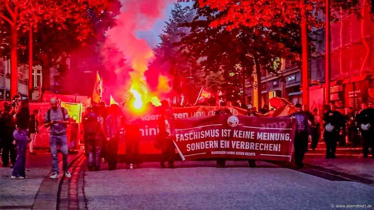AfD kratzt an absoluter Mehrheit: Hamburger protestieren – Bengalos gezündet