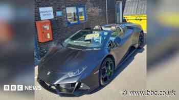 Police use tougher driving laws to seize speeding Lamborghini