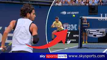 Paul hits 'thunderbolt' round the net to give Alcaraz no chance!