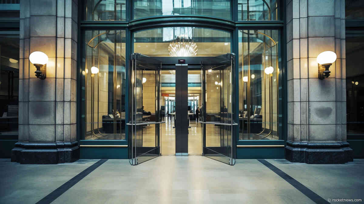 Big Institutions are Quietly Buying Into Blackstone (BX) and KKR’s Wealth Funds