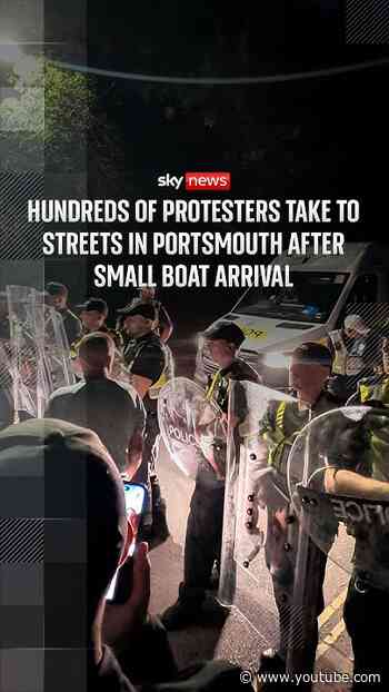 Hundreds of protesters swarm Portsmouth after small boat arrival
