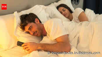 From late replies to secretive phone habits: What your partner’s online behaviour says