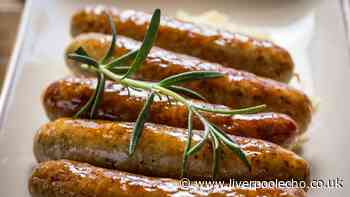 How to cook juicy crispy sausages without frying using a butcher's simple method