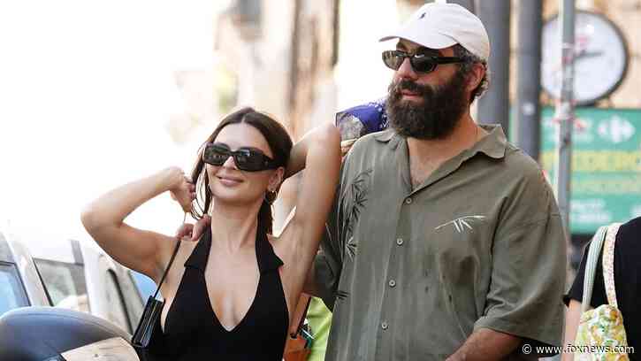 Emily Ratajkowski and boyfriend Romain Gavras share passionate kiss on vacation in Rome