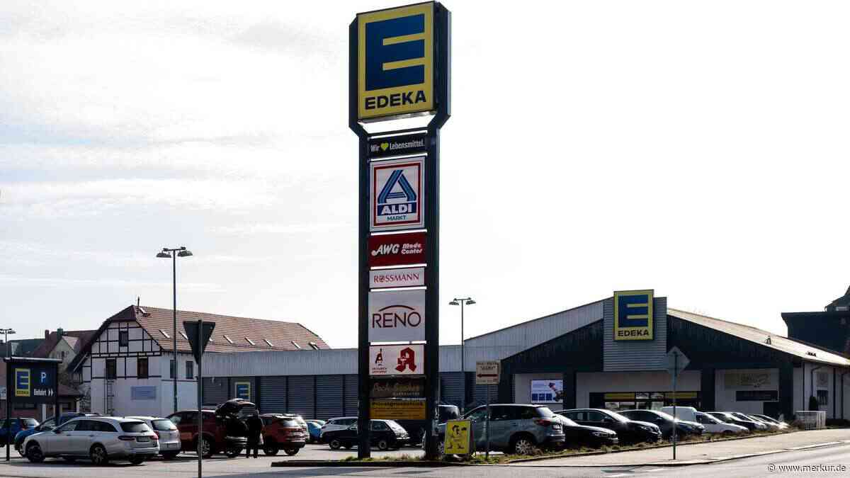 Supermarkt-Kundin soll nach Urlaub Vertragsstrafe zahlen – doch ein Online-Tipp rettet sie