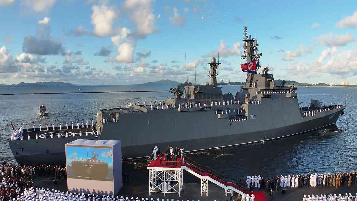 Neues Kriegsschiff vorgestellt: Kim Jong Un will Marine zur "nuklearen Streitmacht" ausbauen