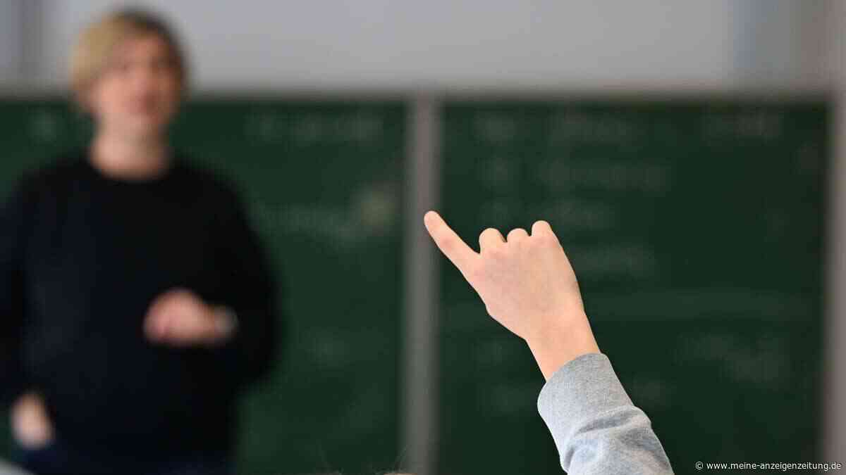 „Gehört nicht in die Schule“: GEW warnt nach Wahl in Sachsen-Anhalt vor AfD-Plänen