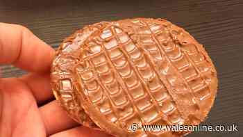 'Supermarket chocolate digestive costing 60p less is as good as McVities original'