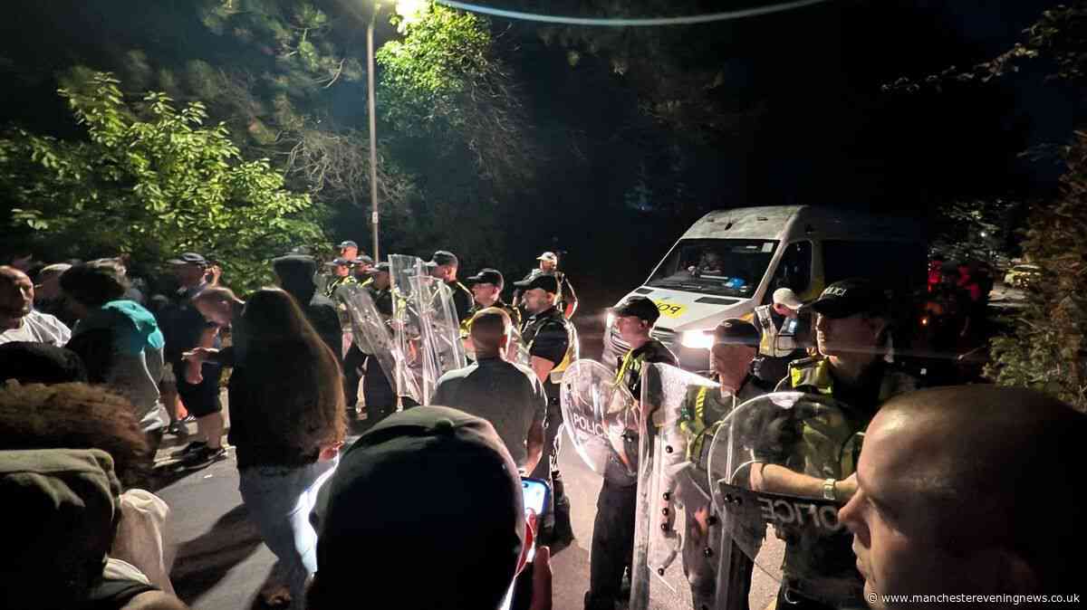 'Thugs' clash with riot police during Portsmouth protest after small boat crossing