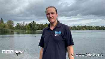 Hot summer helps group clear 'buckets' of lake litter