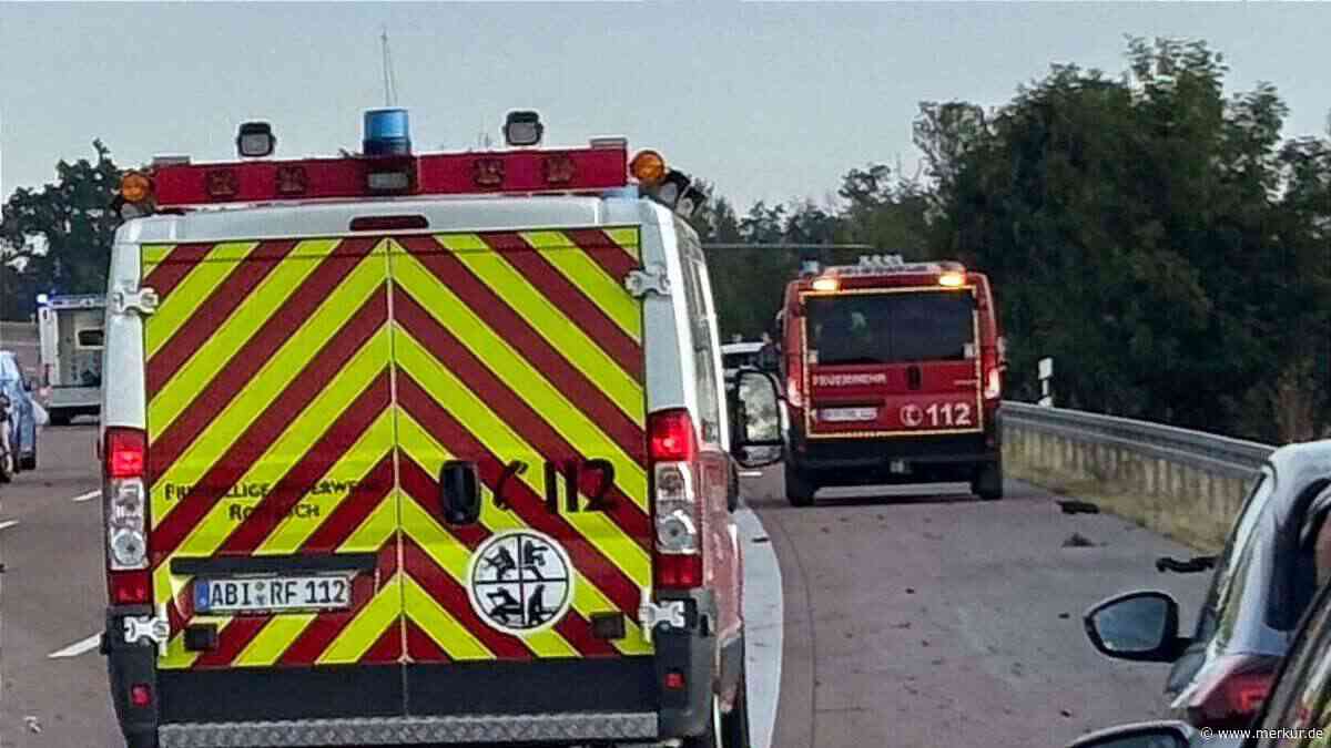 Tödlicher Unfall auf der A7: Mann stirbt nach Ausweichmanöver – Polizei sucht Flüchtigen
