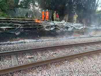 London travel news LIVE: Heathrow trains disruption 'to last all day' after trackside fire