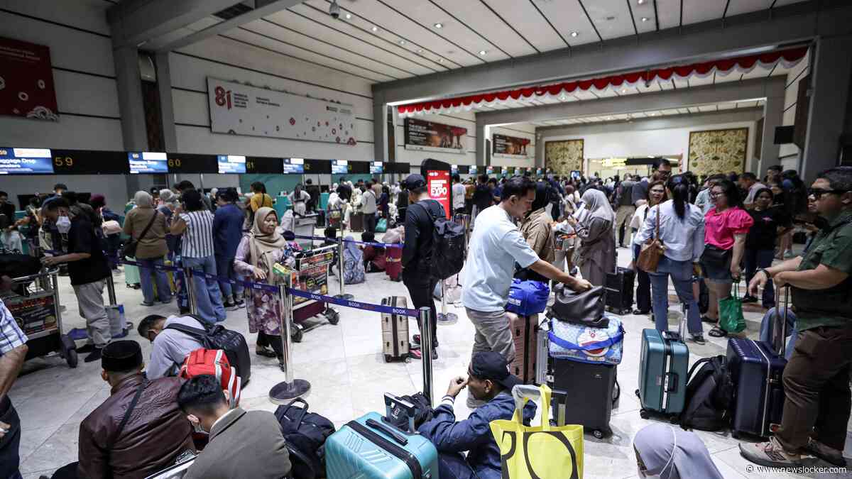 Opnieuw vluchten rond Jakarta opgeschort om vulkaanuitbarsting, tienduizenden reizigers gestrand