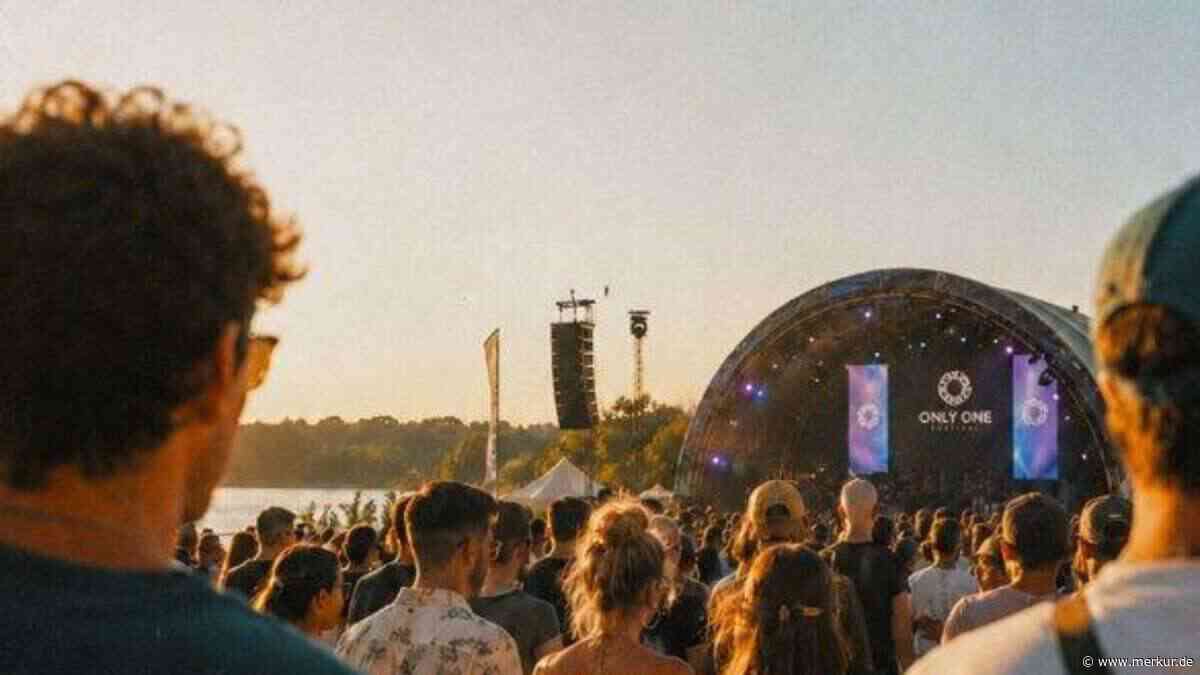Seeufer in Oberbayern wird zum Techno-Tempel: Aufbau für großes Festival startet