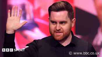 Jones shocks Selby to win British Open title