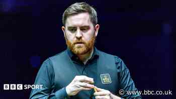 Jones stuns Trump to set up final against Selby