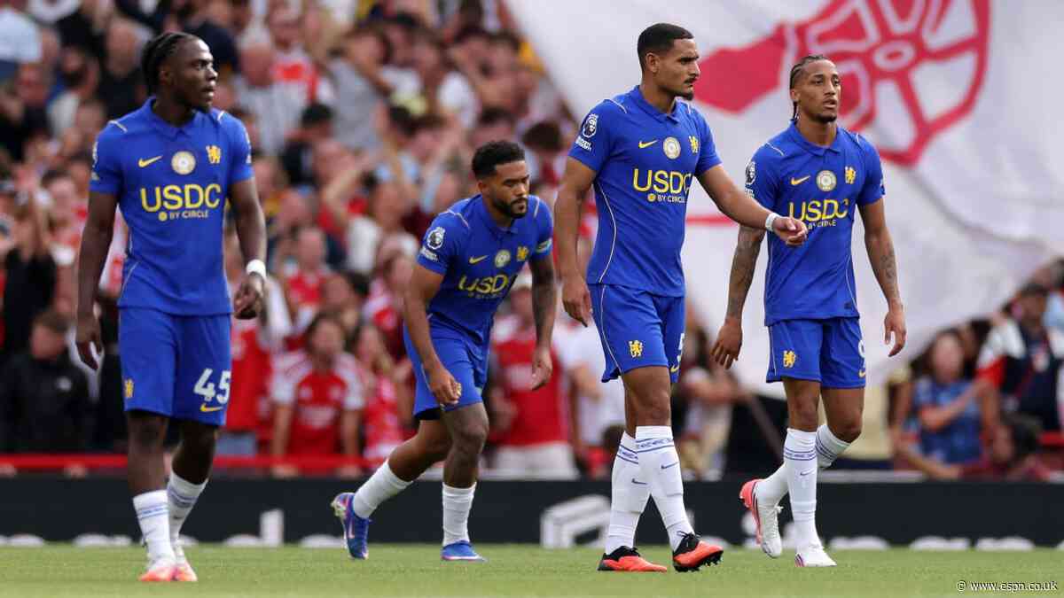 Neville slams Chelsea defence: 'All over the place'