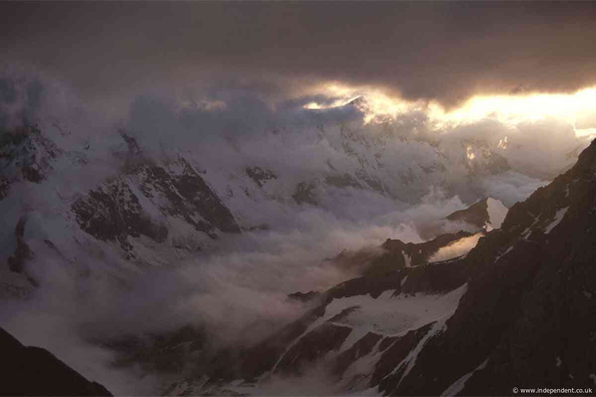 Eleven dead and six missing after avalanche in Russian mountains