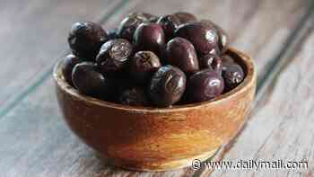 Warning as deadly listeria found in Sainsbury's olives - supermarket issues 'do not eat' alert
