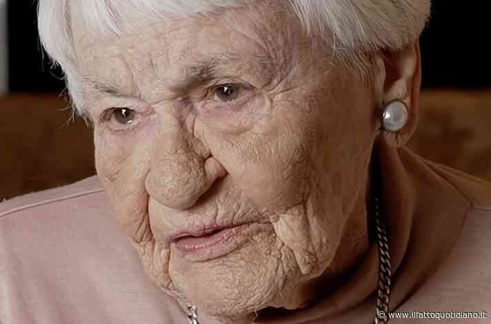 “Sono arrivata a 102 anni, mangiando uovo in camicia al mattino e bevendo brandy alle 17. Ora vado in casa di riposo. È il momento”: Elaine Keesing trasloca dopo 70 anni