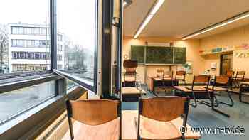 Ungesunde Klassenzimmer: Studie: Bakterien im Schulstaub belasten Kinderlungen
