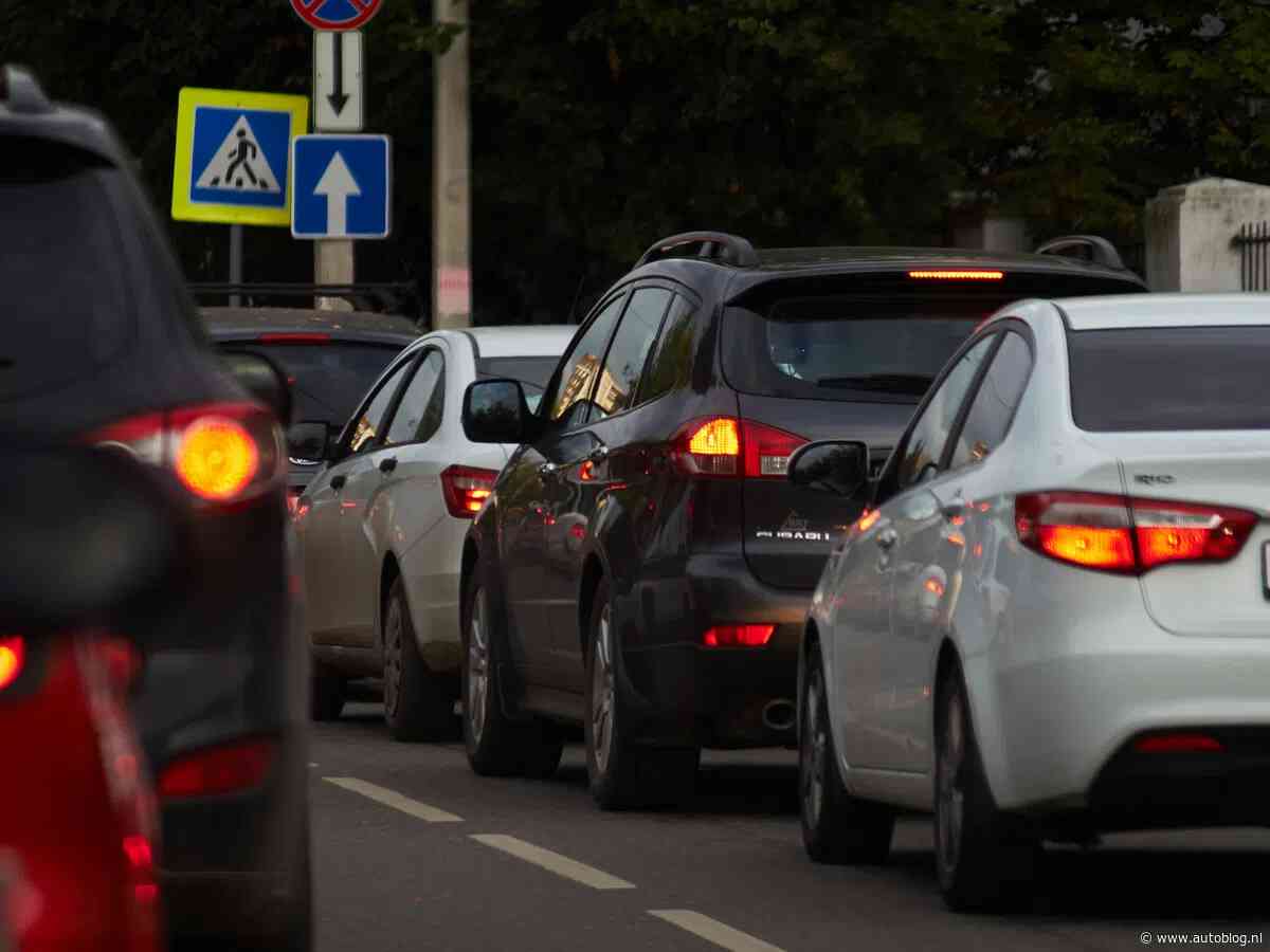 Zo lang willen Nederlanders maximaal autorijden per dag