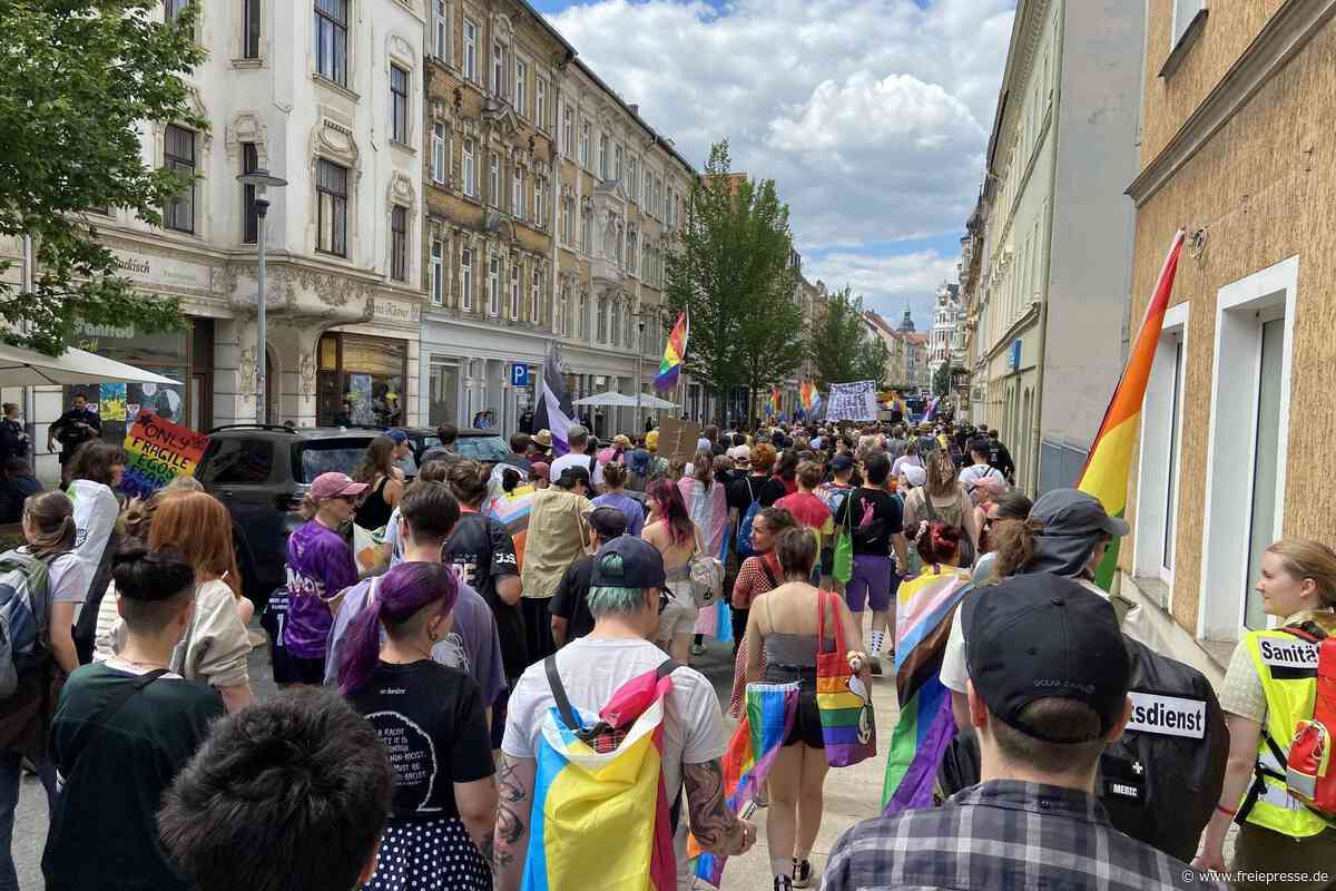 Staatsanwaltschaft ermittelt nach Eierwurf auf CSD Freiberg