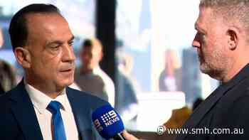 V'landys reveals plans for "NRL Land"