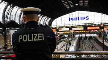Kein Alarm dank präparierter Tasche: Frau klaut Parfüm im Wert von über 700 Euro