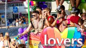 Schrill, bunt und fröhlich: Benidorms Pride-Parade in Bildern