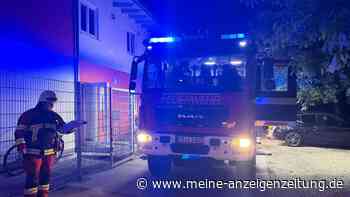 Lüfter brennt in Elektroverteilung – 14 Einsatzkräfte rücken in Moosburg an