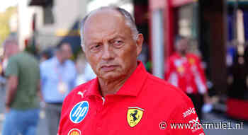 Ferrari overweegt teamorders na incident Lewis Hamilton en Charles Leclerc: ‘Moeten een keer kiezen’